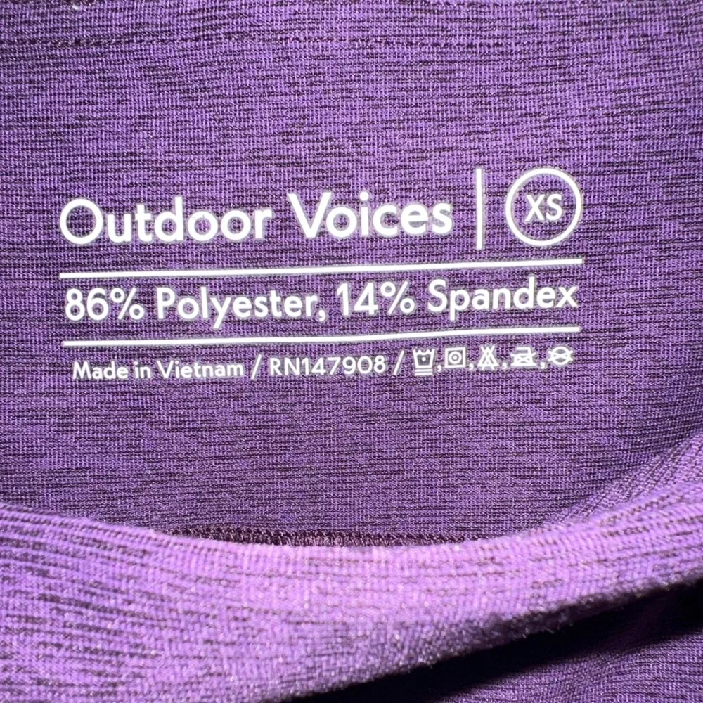 Outdoor Voices Cropped Legging BlackBerry‎ Purple XS EUC